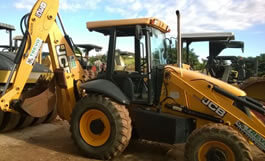 Retroscavadeira JCB3C img 01